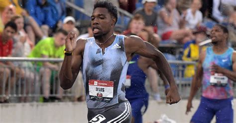 Jun 4, 2023 · Noah Lyles, who many anticipate will break Usain Bolt's world 200m record of 19.19, impressed spectators with his meet record time of 19.67 at the Racers Gra... 